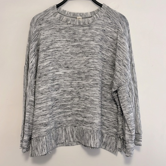 Lazy Sundays - Grey Heathered Sweater, oversized small - Picture 3 of 8